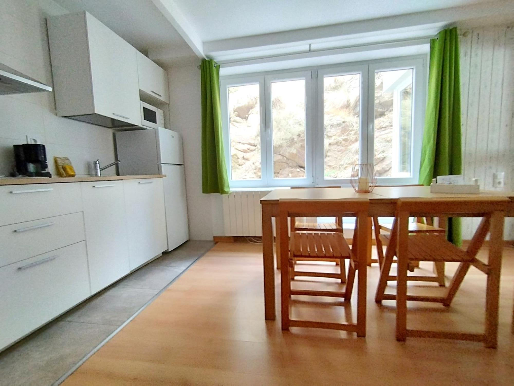 Apartamentos Penibetico Con Parking Y Wifi By Surynieve Sierra Nevada Ngoại thất bức ảnh